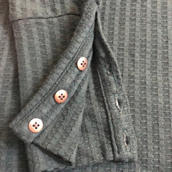 ✨hunter green stretchy knitted long sleeve✨ - Picture 2 of 4